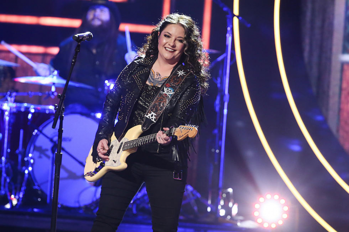 Ashley McBryde at Robinson Center